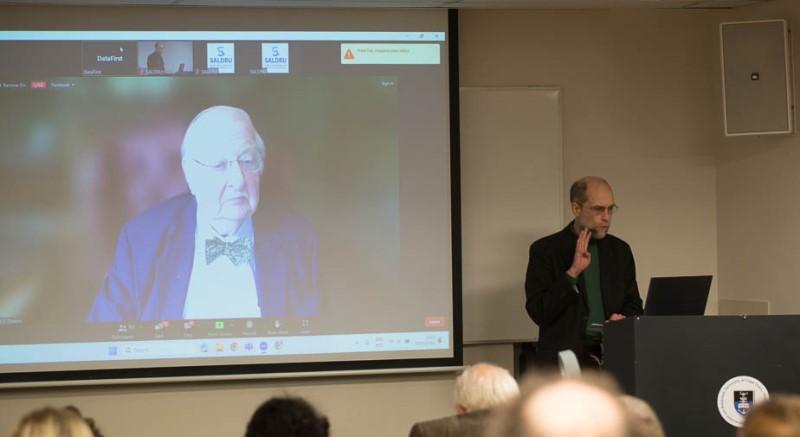 Thanking Sir Angus Deaton.